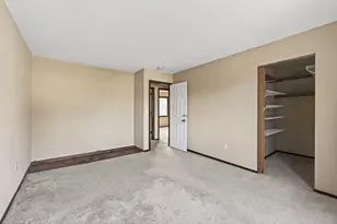 605 Portland Dr E, Burnsville, MN 55337 - Photo 22