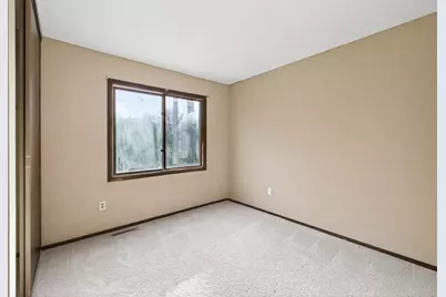 605 Portland Drive E, Burnsville, MN 55337 - Photo 20