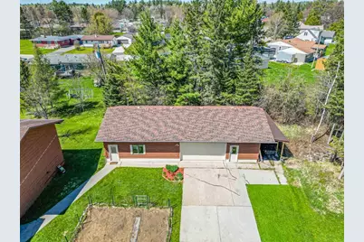 130 Linda Drive, Aurora, MN 55705 - Photo 2