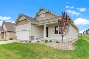 2080 Ridgepointe Dr, Hastings, MN 55033 - Photo 2