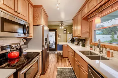 500 Sumter Avenue S, Golden Valley, MN 55426 - Photo 6