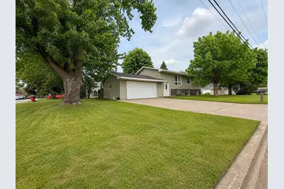 5250 W 9th Street, Winona, MN 55987 - Photo 2