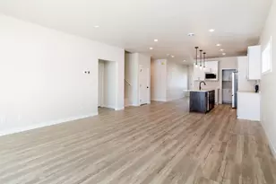 520 Leonard St, Hawley, MN 56549 - Photo 12