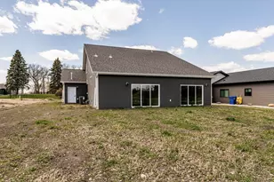 520 Leonard St, Hawley, MN 56549 - Photo 48