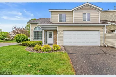 1900 Hawthorne Point, Hudson, WI 54016 - Photo 1