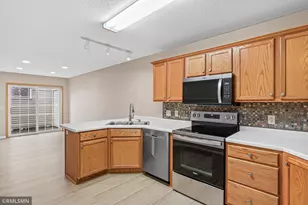 1900 Hawthorne Point, Hudson, WI 54016 - Photo 16
