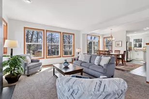 2536 N Saunders Lake Dr, Minnetrista, MN 55364 - Photo 4