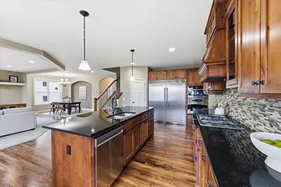 7707 Oxbow Creek Circle N, Brooklyn Park, MN 55445 - Photo 10