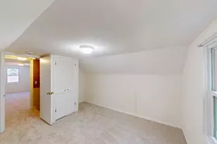 1051 Burke Ave W, Roseville, MN 55113 - Photo 12