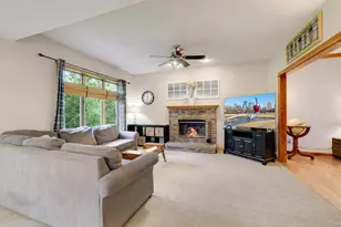 3757 Bayberry Ln, Eagan, MN 55123 - Photo 4