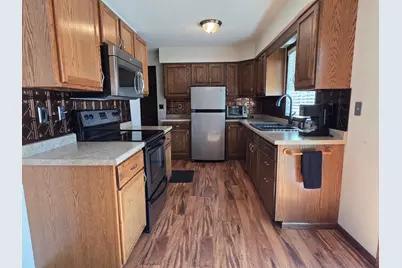 2713 4th Avenue S, Moorhead, MN 56560 - Photo 8