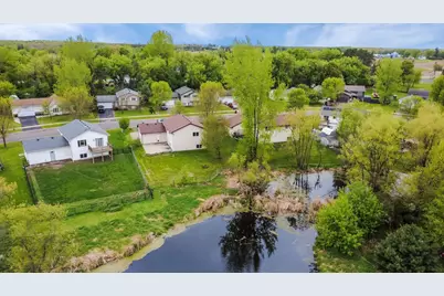 518 Horseshoe Lane, Braham, MN 55006 - Photo 2