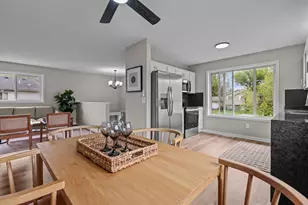 518 Horseshoe Ln, Braham, MN 55006 - Photo 8