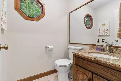 360 Quail Road, Dellwood, MN 55110 - Photo 18