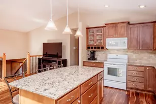 9385 Jasmine Ave S, Cottage Grove, MN 55016 - Photo 10
