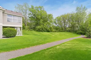 9755 Wedgewood Cir, Woodbury, MN 55125 - Photo 54