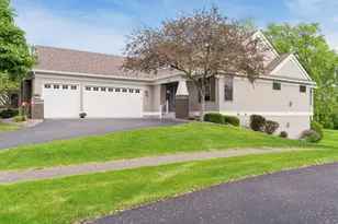 9755 Wedgewood Cir, Woodbury, MN 55125 - Photo 60