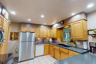 1112 Bridge Ave, Albert Lea, MN 56007 - Photo 4