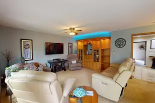 1112 Bridge Ave, Albert Lea, MN 56007 - Photo 8