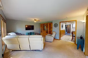 1112 Bridge Ave, Albert Lea, MN 56007 - Photo 8