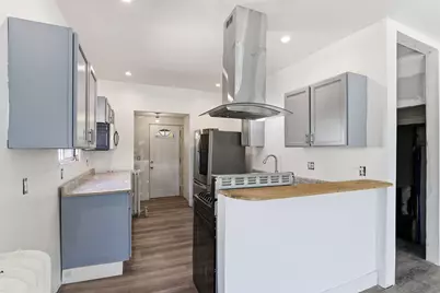 2213 Oak Park Avenue N, Minneapolis, MN 55411 - Photo 8