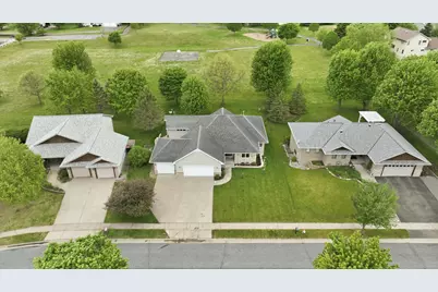 221 Kusilek Street, River Falls, WI 54022 - Photo 46