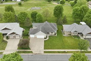 221 Kusilek St, River Falls, WI 54022 - Photo 46