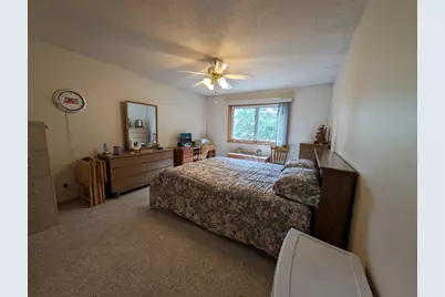 2316 Viola Heights Drive NE, Rochester, MN 55906 - Photo 10