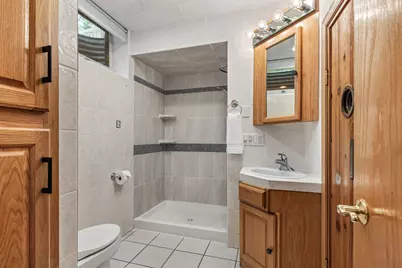 8125 Tierneys Woods Curve, Bloomington, MN 55438 - Photo 52
