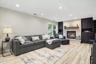 13040 Emmer Pl, Apple Valley, MN 55124 - Photo 36