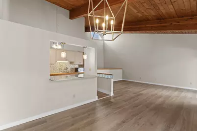 8405 137th Court, Apple Valley, MN 55124 - Photo 10