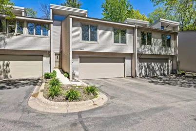 8405 137th Court, Apple Valley, MN 55124 - Photo 1