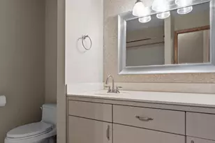 8405 137th Ct, Apple Valley, MN 55124 - Photo 20