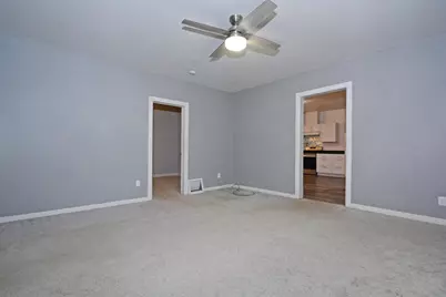 986 Galtier Street, Saint Paul, MN 55117 - Photo 8