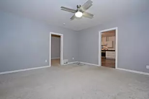 986 Galtier St, Saint Paul, MN 55117 - Photo 8