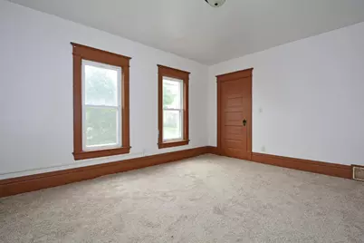 986 Galtier Street, Saint Paul, MN 55117 - Photo 2