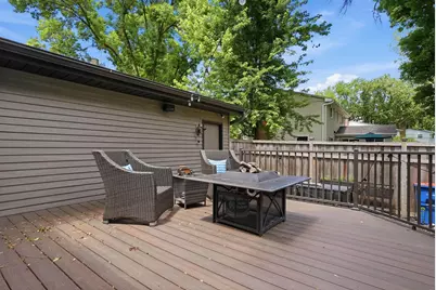 2400 Cavell Avenue N, Golden Valley, MN 55427 - Photo 44