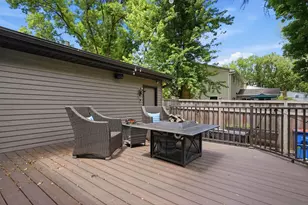 2400 Cavell Ave N, Golden Valley, MN 55427 - Photo 44