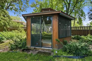 2400 Cavell Ave N, Golden Valley, MN 55427 - Photo 42