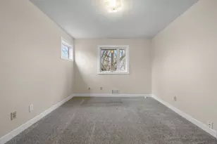 2221 W 82nd St, Bloomington, MN 55431 - Photo 14