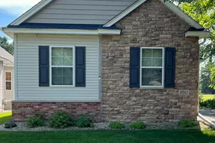 10512 Mississippi Cir N, Brooklyn Park, MN 55443 - Photo 2