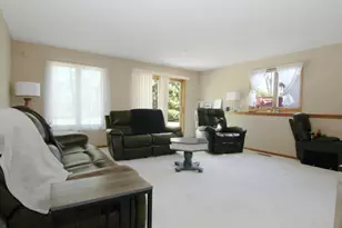 7818 Davidson Ct, Inver Grove Heights, MN 55076 - Photo 22