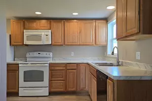 707 Irvine Ave NW, Bemidji, MN 56601 - Photo 4