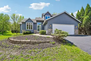 14835 39th Ave N, Plymouth, MN 55446 - Photo 2