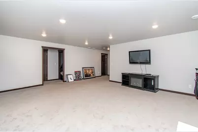 3914 31st Street S, Moorhead, MN 56560 - Photo 34