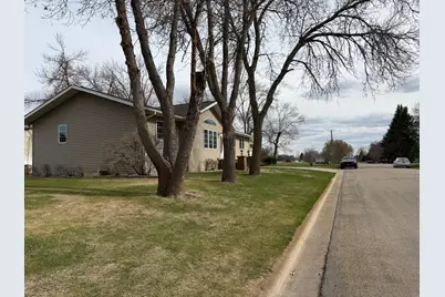 701 Lincoln Street, Lisbon, ND 58054 - Photo 44