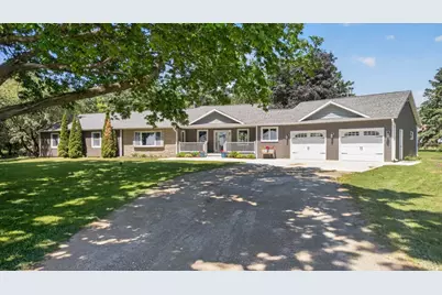 8405 50th Street SE, Eyota, MN 55934 - Photo 1