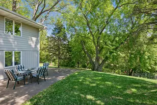 10643 Vessey Rd, Bloomington, MN 55437 - Photo 50