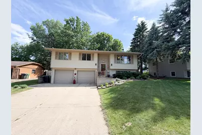 1925 Driftwood Avenue, Worthington, MN 56187 - Photo 1