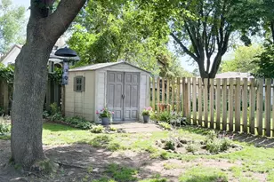 1925 Driftwood Ave, Worthington, MN 56187 - Photo 44